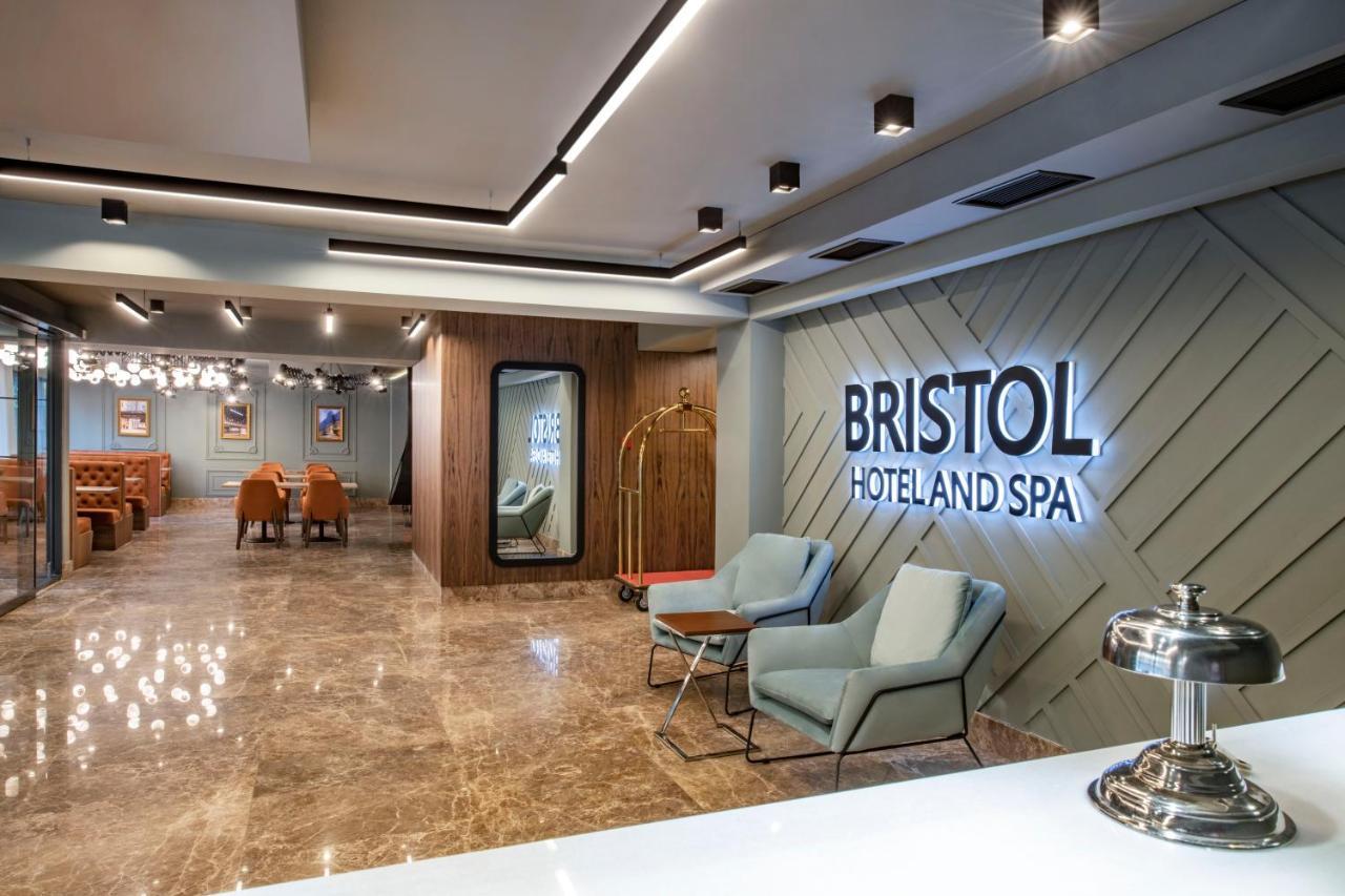 Bristol Hotel And Spa บาคูเรียนี ภายนอก รูปภาพ