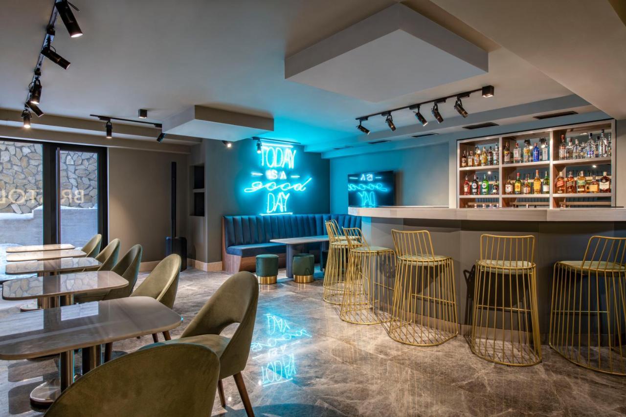 Bristol Hotel And Spa บาคูเรียนี ภายนอก รูปภาพ